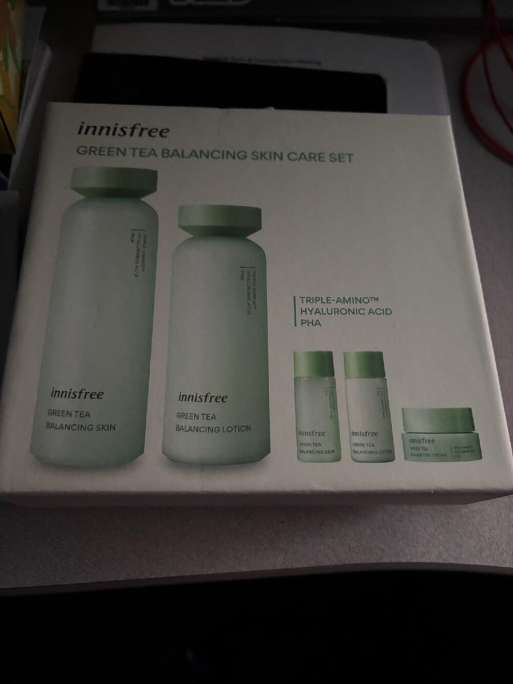 Innisfree Green Tea Balancing Skin Care set